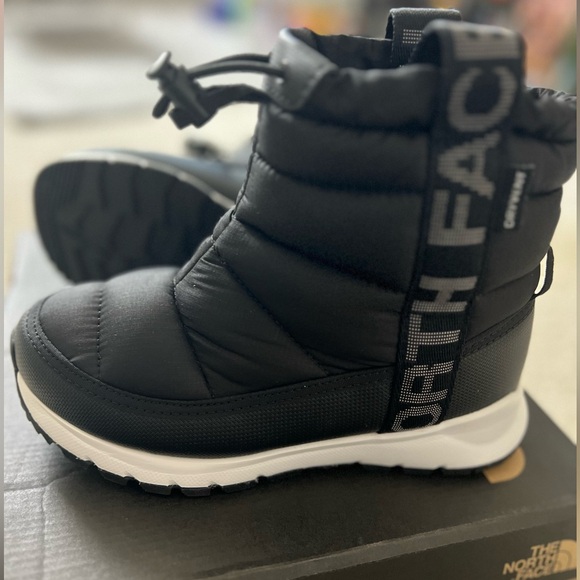 The North Face Other - Kids Winter Boots Size 1